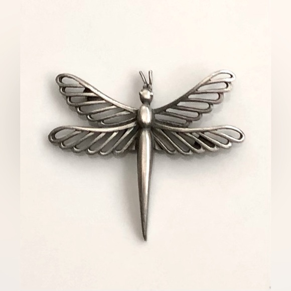 🎉❤️Vintage Silver Tone Dragonfly Brooch - Picture 5 of 5